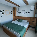 Pine & Wine Sauna Apartment *